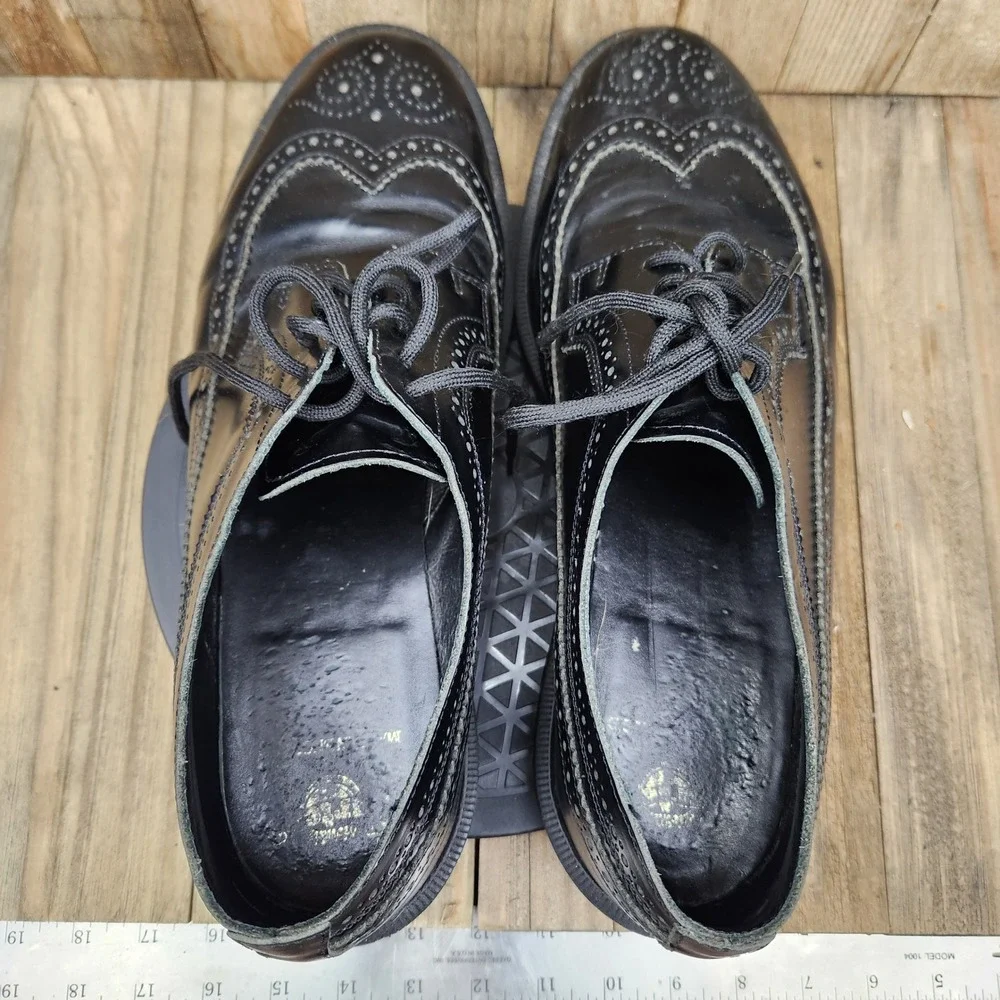 90s Dr. Martens 3989 Made in England Brogue Shoes Mens size 11 Black Leather